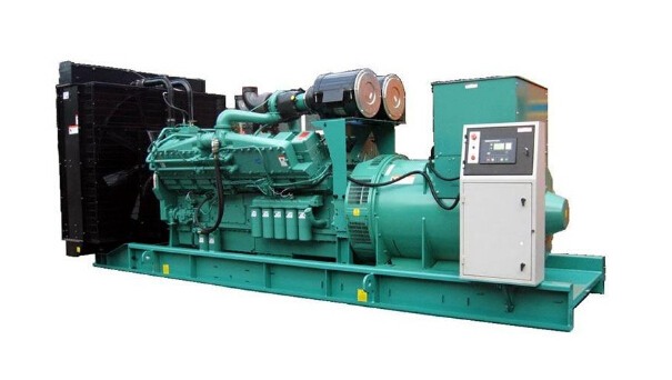 佛罗镇全新常柴200kw大型柴油发电机组